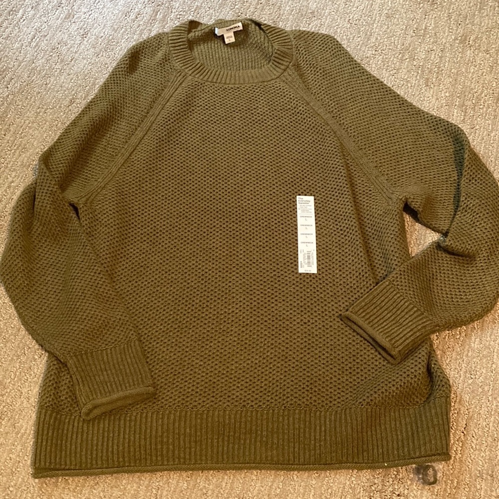 Never worn Sonoma sweater! Olive green
